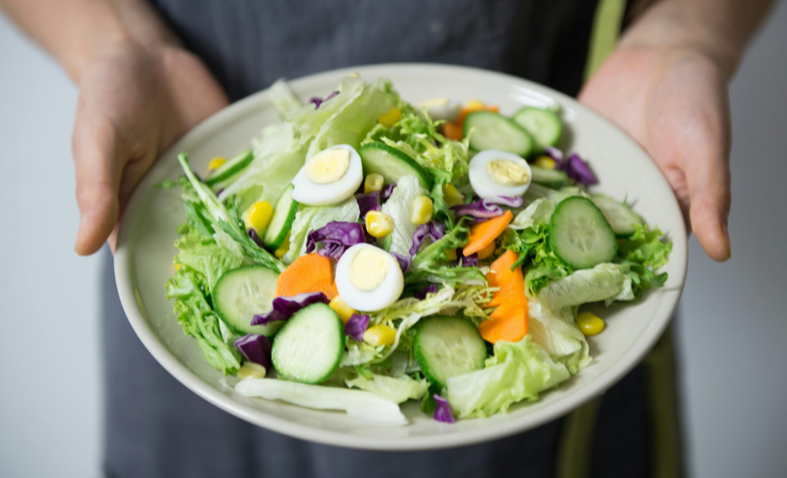 Mental Health Through Nutrition: The Connection Between Diet and Emotional Well-being