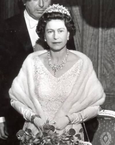 Queen Mary's Lover's Knot Tiara